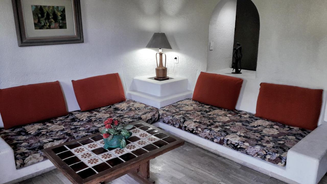 Solimar Inn Suites Zihuatanejo Dış mekan fotoğraf