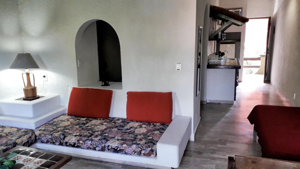 Solimar Inn Suites Zihuatanejo Dış mekan fotoğraf