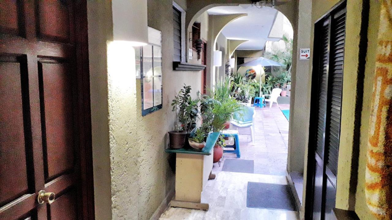 Solimar Inn Suites Zihuatanejo Dış mekan fotoğraf